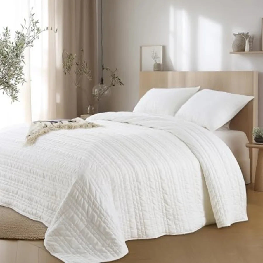 Velvet Quilt Set 3 Piece Ultra Soft Bedspread With Shams